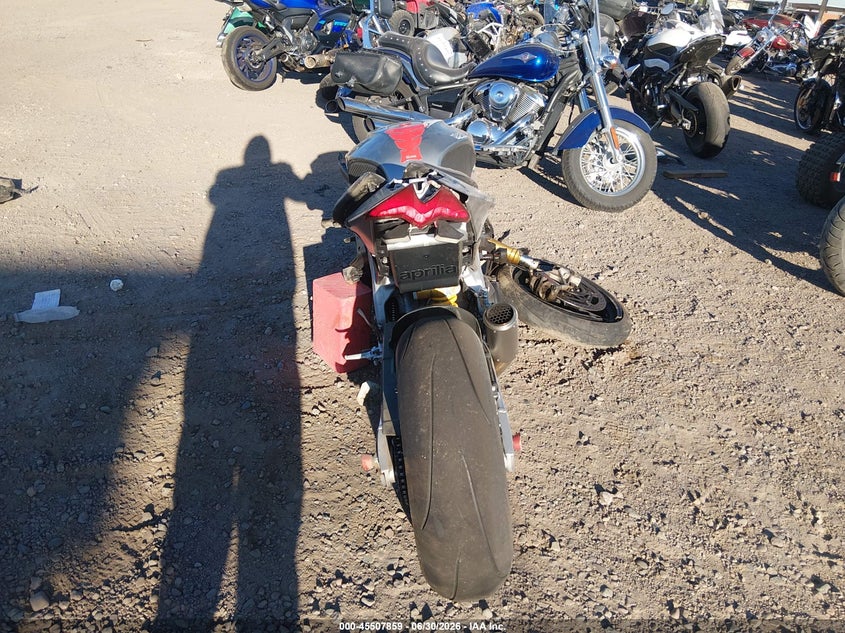 2021 APRILIA RSV4 auction photo 6