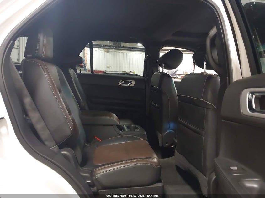 2015 FORD EXPLORER auction photo 8