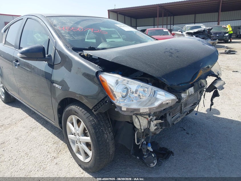 2013 Toyota Prius C Four VIN: JTDKDTB3XD1539117 Lot: 45507925