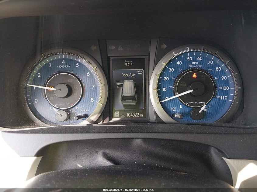 2017 TOYOTA SIENNA auction photo 7