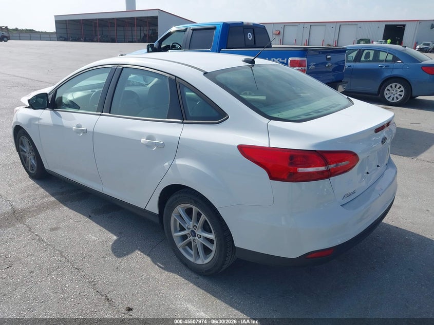 Vin: 1fadp3f20jl234233, lot: 46006190, ford focus se 20183