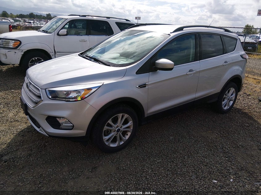 2018 FORD ESCAPE auction photo 2
