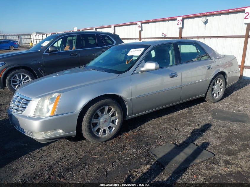 2008 Cadillac DTS, Unknown, IAAI, VIN 1G6KD57Y58U141756 — photo 2