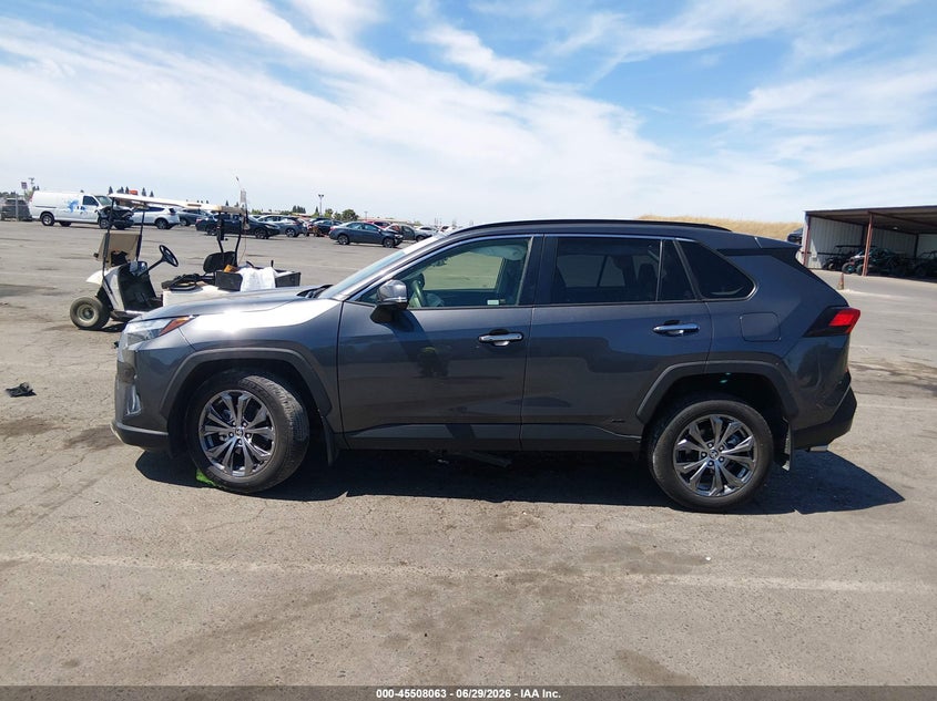 AtlanticExpress - Toyota RAV4 Hybrid