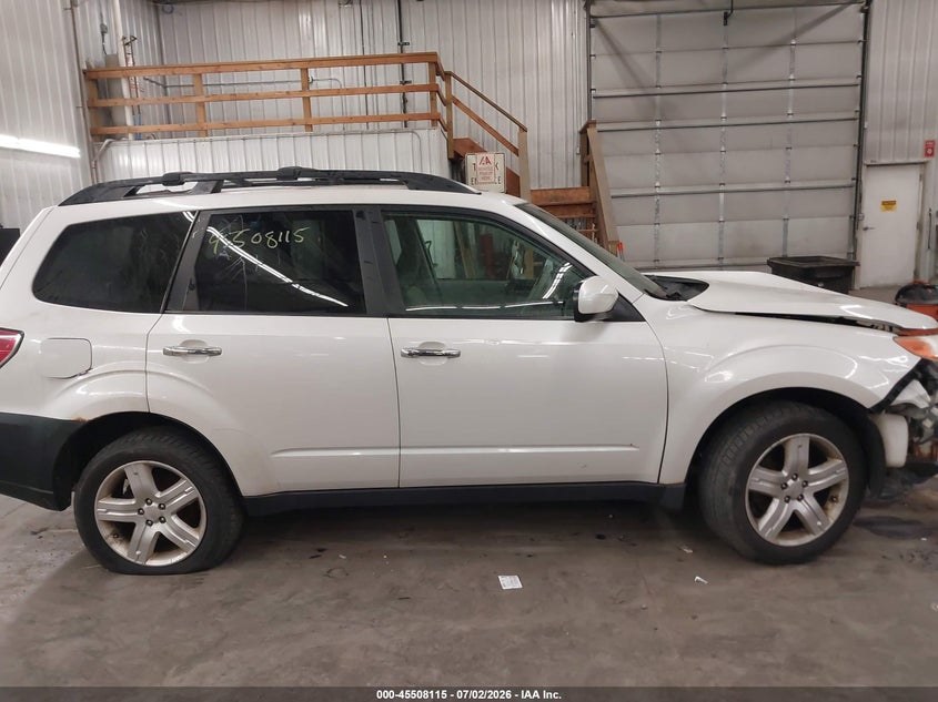 Фото 14 - SUBARU FORESTER