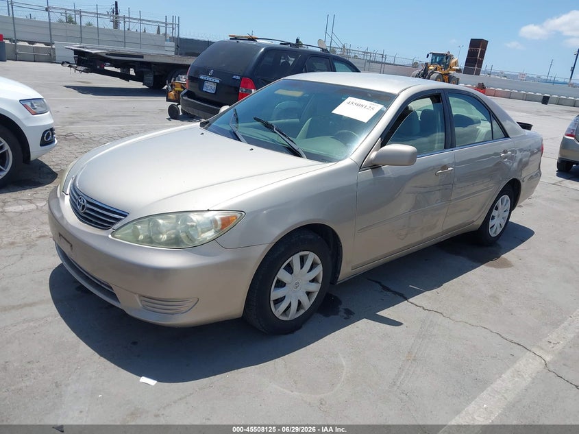 4T1BE32K25U526667 2005 Toyota Camry Le photo 1