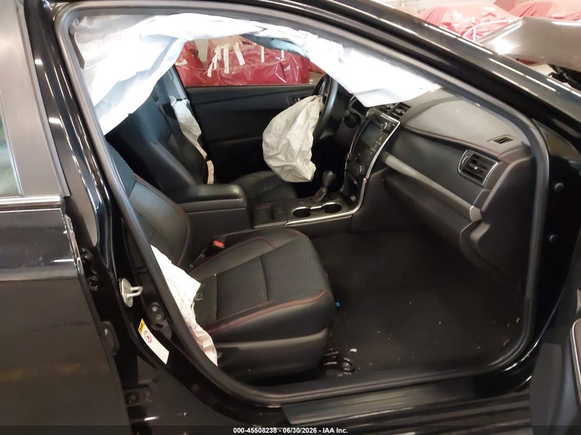 2015 TOYOTA CAMRY HYBRID auction photo 5