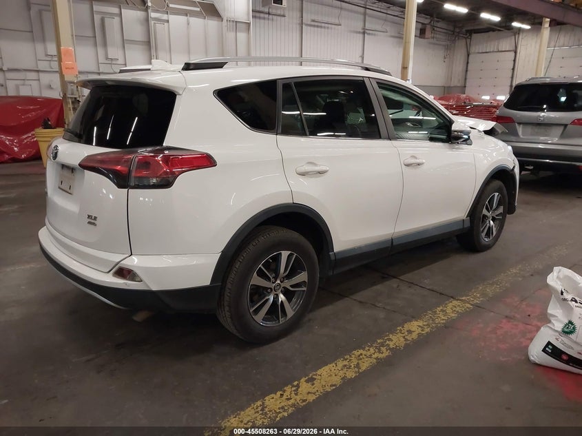 2016 TOYOTA RAV4 auction photo 4