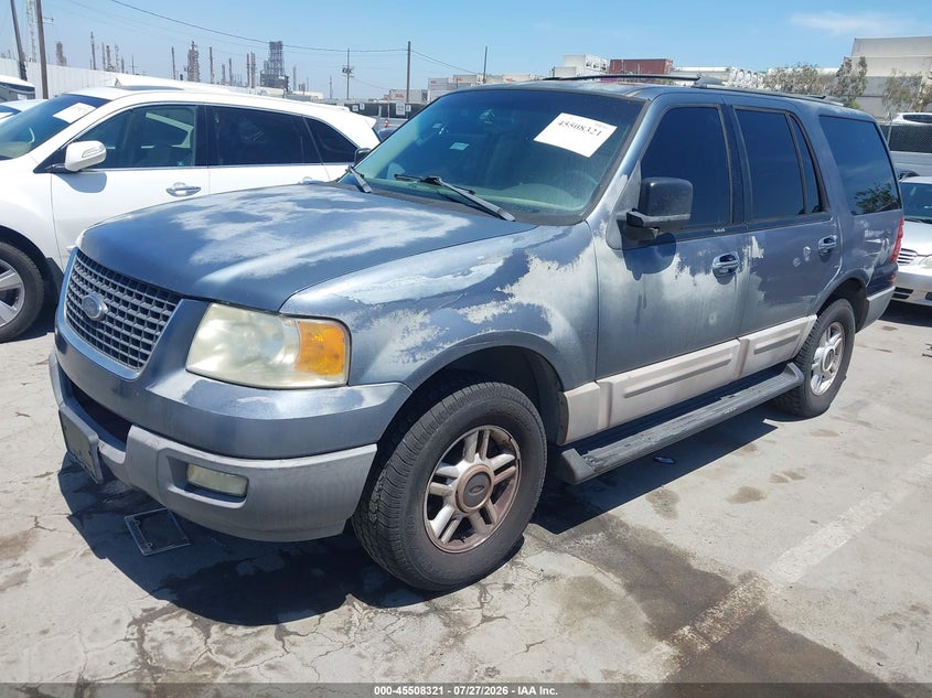 2003 FORD EXPEDITION auction photo 2