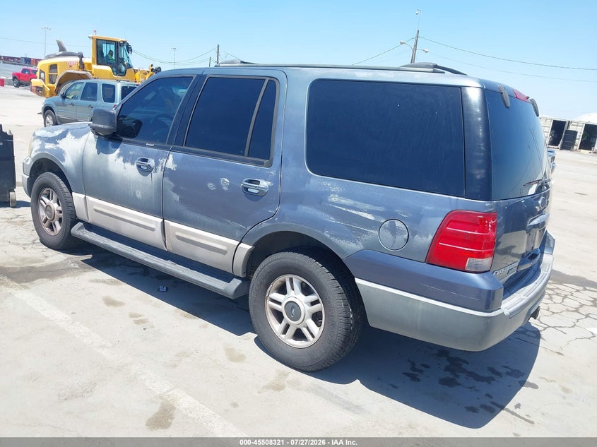 2003 FORD EXPEDITION auction photo 3
