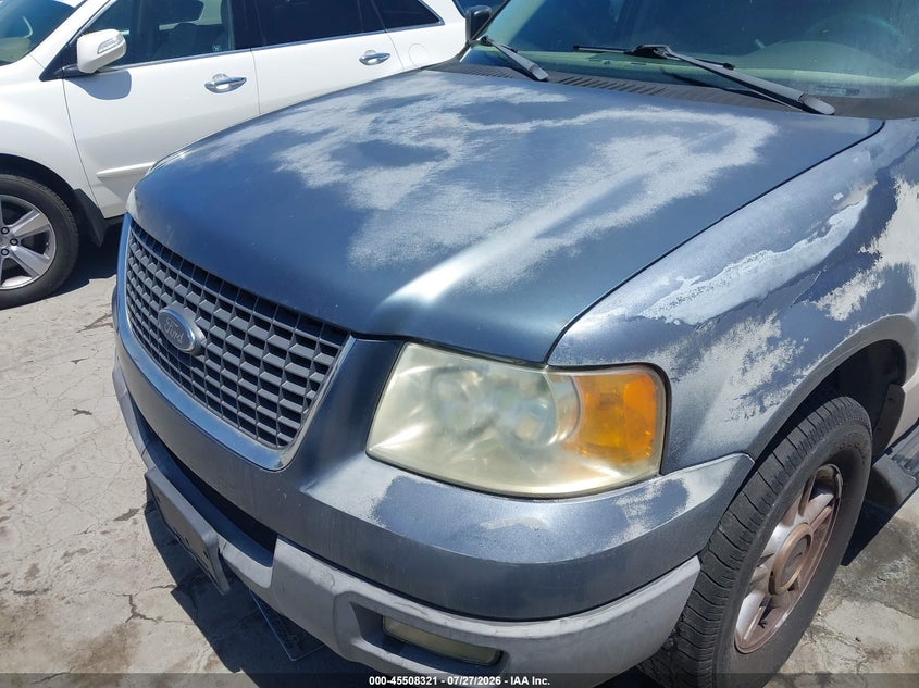 2003 FORD EXPEDITION auction photo 6
