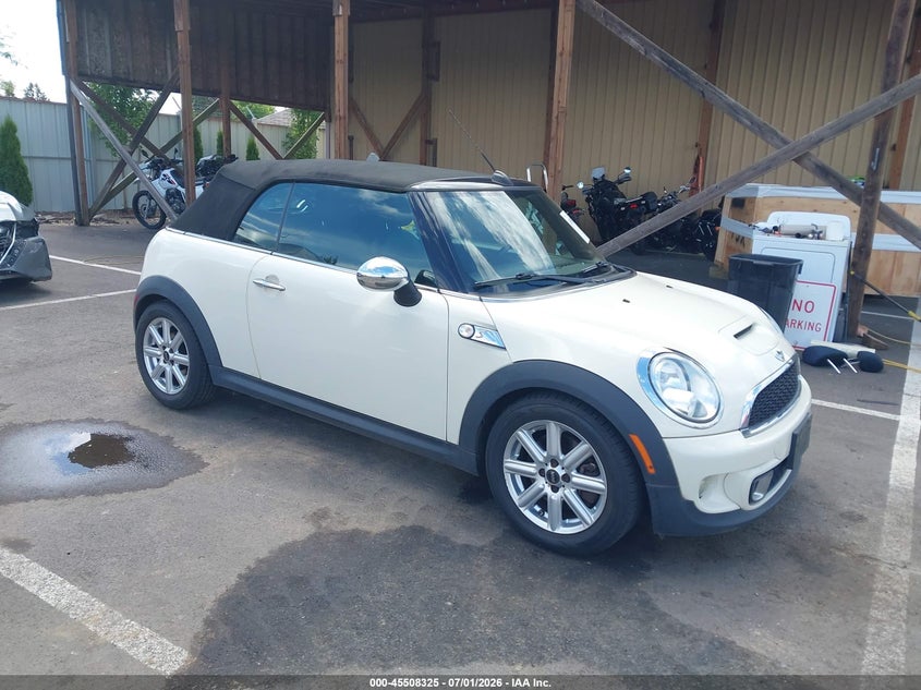 2011 MINI COOPER S