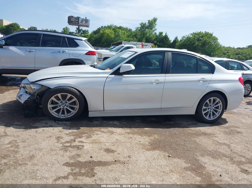 BMW 320I - zdjęcie 14