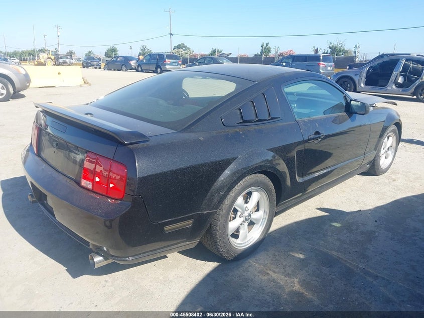 2008 FORD MUSTANG auction photo 4
