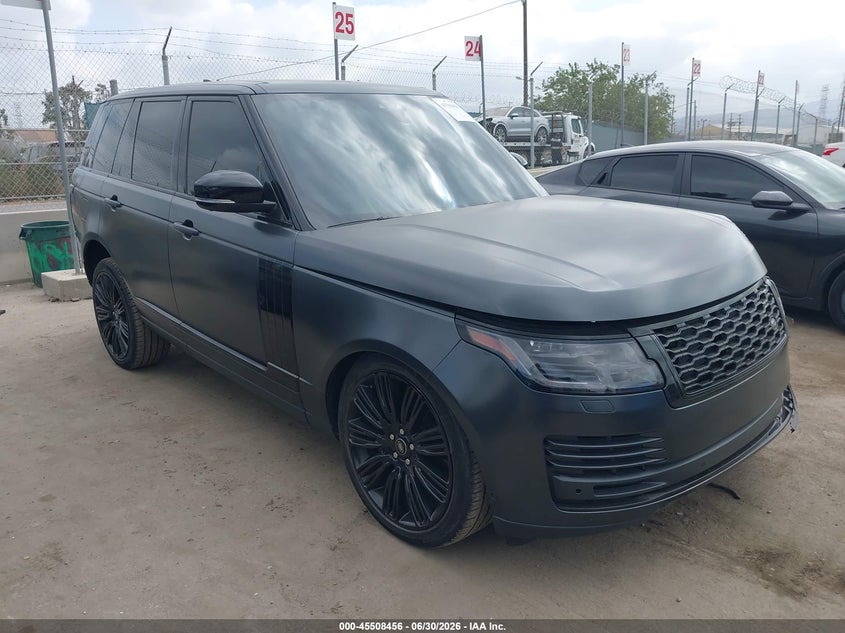 2021 Land Rover P525 Westminster