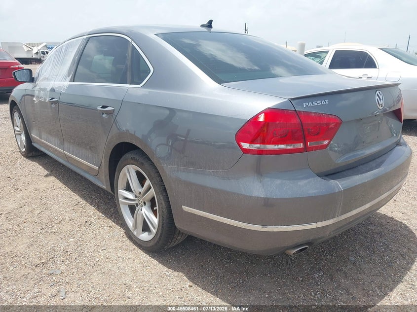 2014 VOLKSWAGEN PASSAT auction photo 3