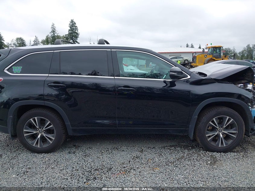 2016 TOYOTA HIGHLANDER XLE V6 — Фото 14