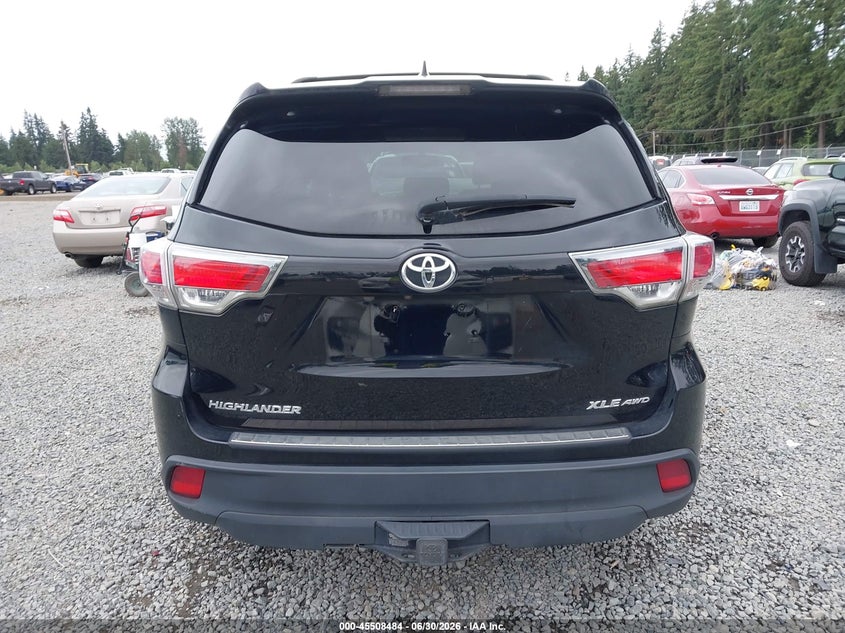 2016 TOYOTA HIGHLANDER XLE V6 — Фото 17
