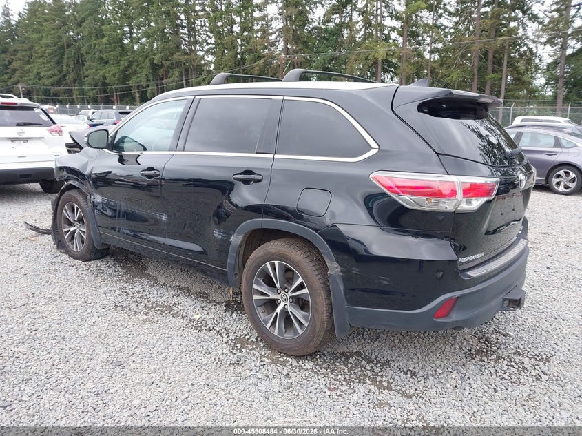 2016 TOYOTA HIGHLANDER XLE V6 — Фото 3