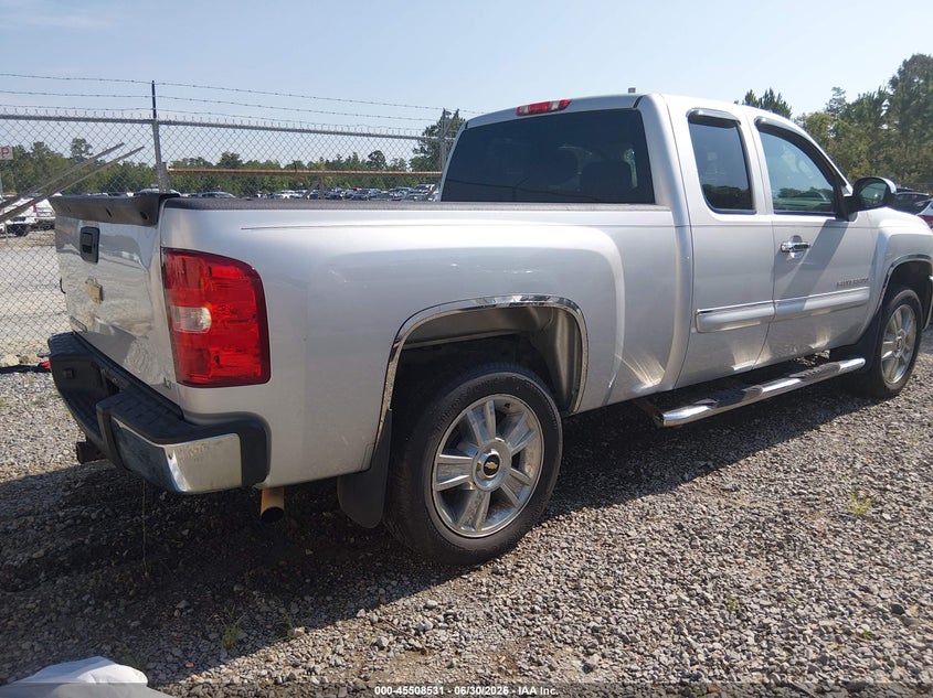 2013 CHEVROLET SILVERADO 1500 auction photo 4