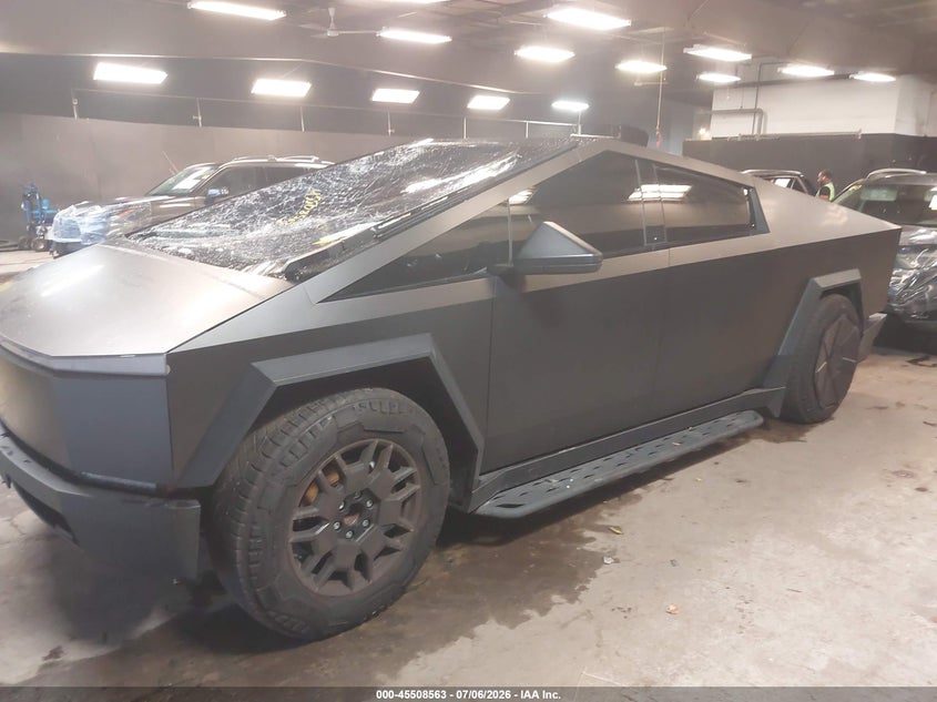 TESLA CYBERTRUCK - zdjęcie 14