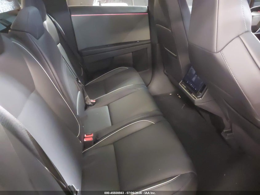 2024 TESLA CYBERTRUCK auction photo 8