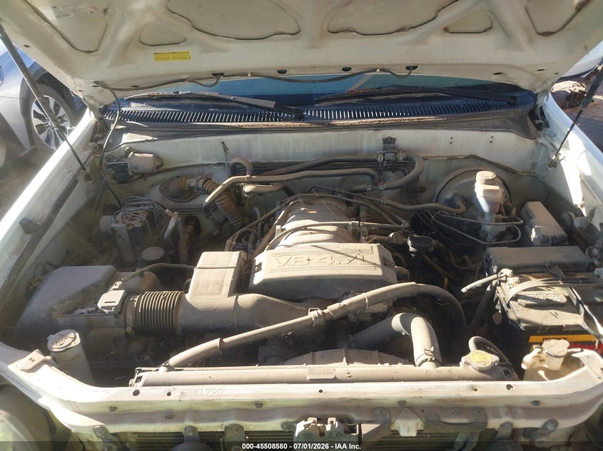 2001 Toyota Sequoia Sr5 V8 VIN: 5TDZT34A01S052830 Lot: 45508580