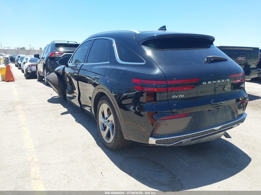 2026 GENESIS GV70 auction photo 3