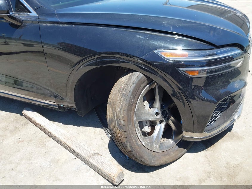 2026 GENESIS GV70 auction photo 6