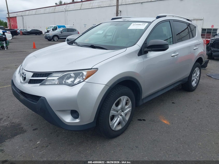 2013 Toyota RAV 4, Rear, IAAI, VIN 2T3BFREV8DW106343 — photo 2