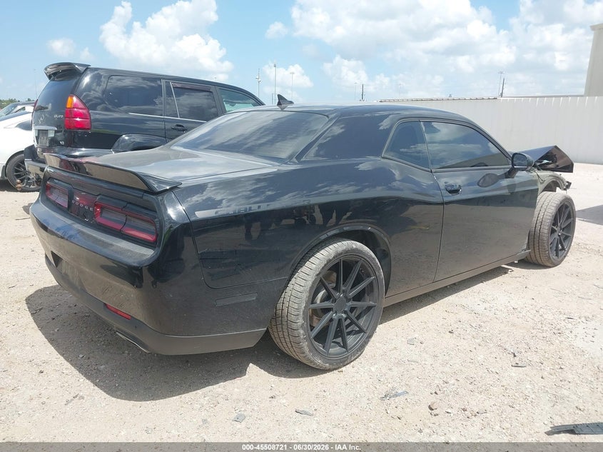 Vin: 2c3cdzag4jh202410, lot: 46006937, dodge challenger sxt plus 20184