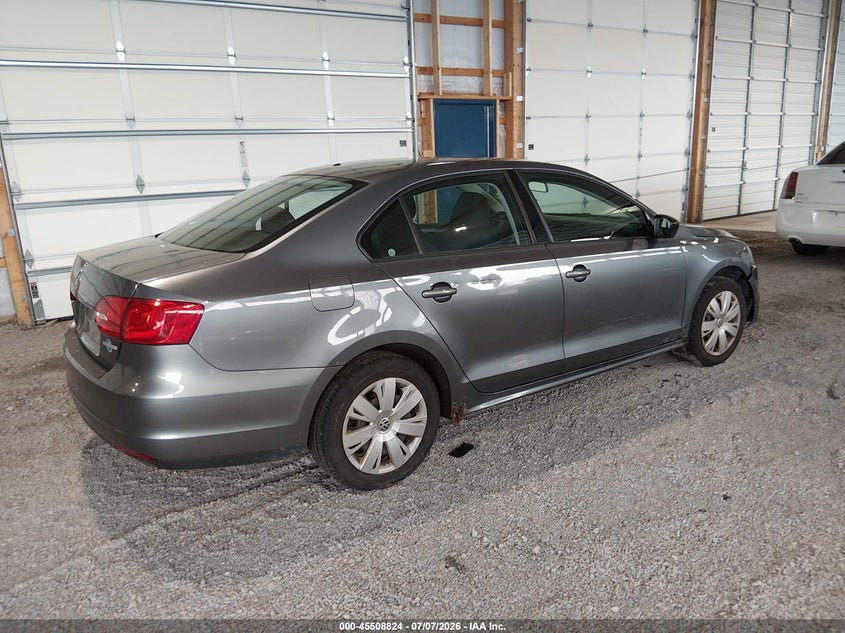 2013 VOLKSWAGEN JETTA auction photo 4