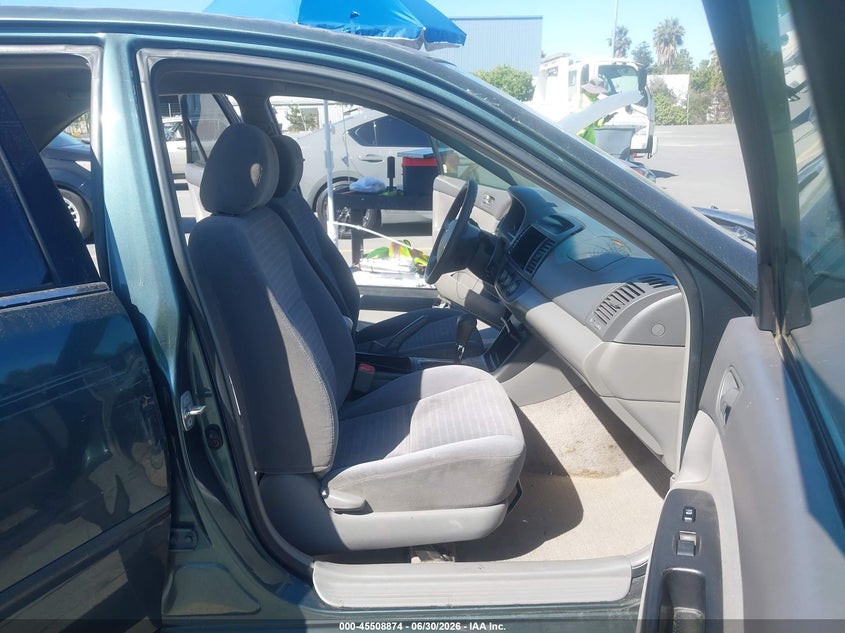 2005 TOYOTA CAMRY auction photo 5