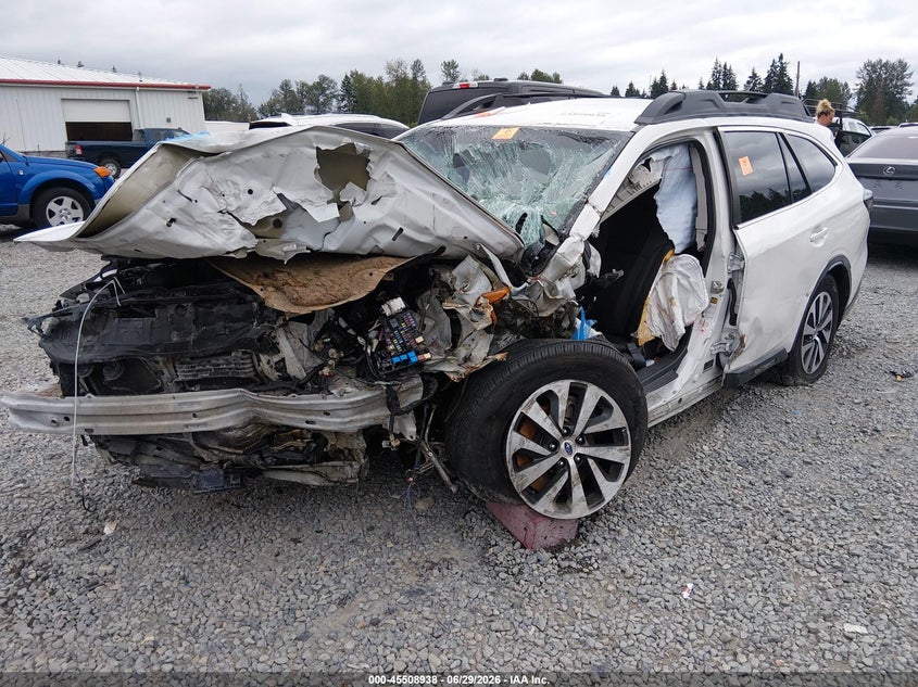2020 Subaru Outback Premium 4S4BTACC8L3106609 photo 1