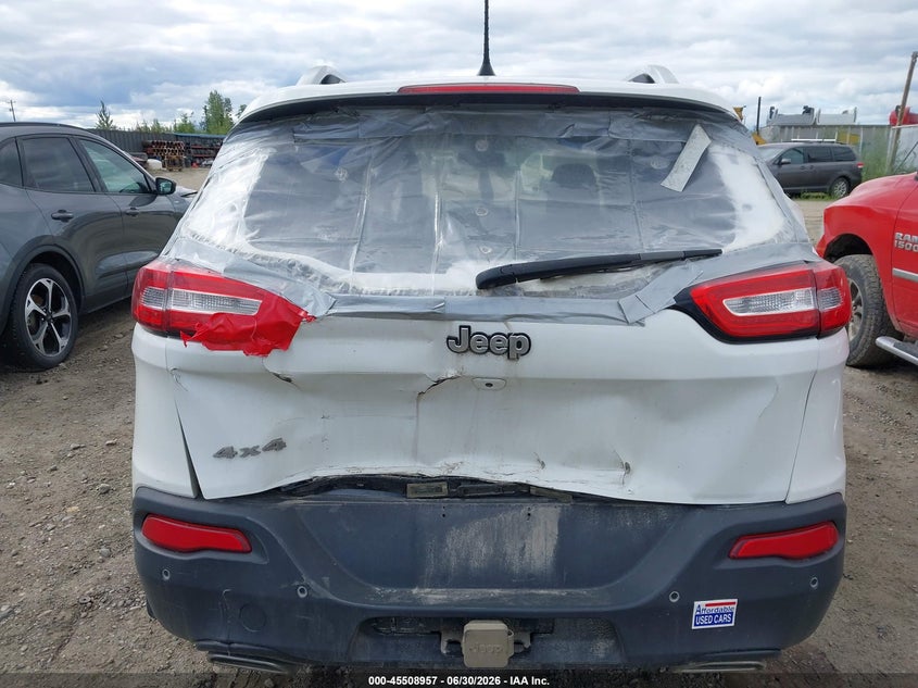 2017 JEEP CHEROKEE auction photo 6