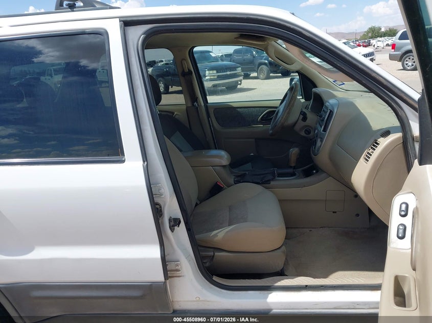 AtlanticExpress - Ford Escape