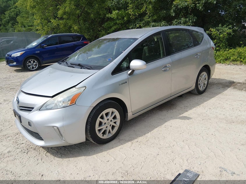 2013 Toyota Prius v (+), Звичайний знос, IAAI, VIN JTDZN3EU5D3282792 — фото 2