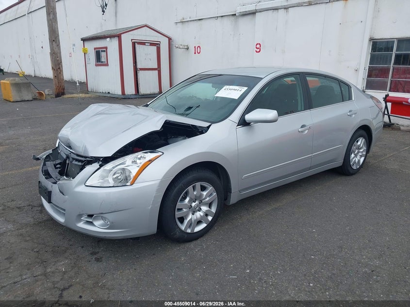 2012 Nissan Altima, Front End, IAAI, VIN 1N4AL2AP3CN527529 — photo 2