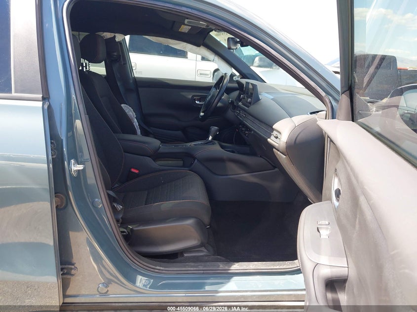 2025 HONDA HR-V auction photo 5