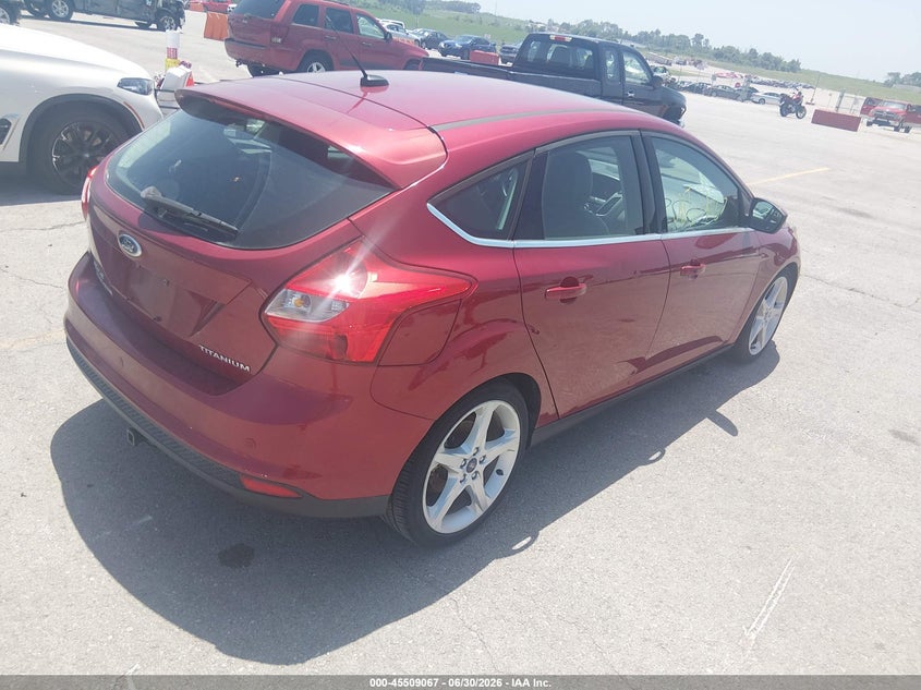 2013 FORD FOCUS auction photo 4