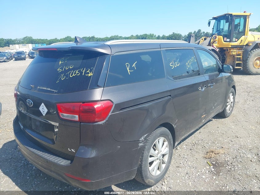 2017 KIA SEDONA auction photo 4