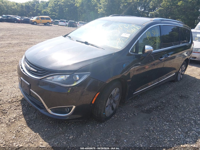2018 CHRYSLER PACIFICA HYBRID auction photo 2