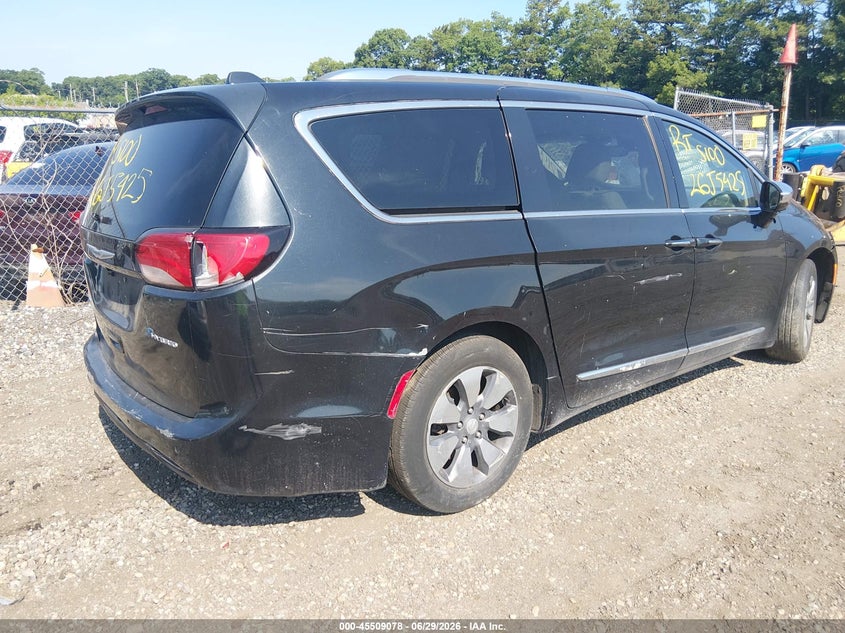 2018 CHRYSLER PACIFICA HYBRID auction photo 4