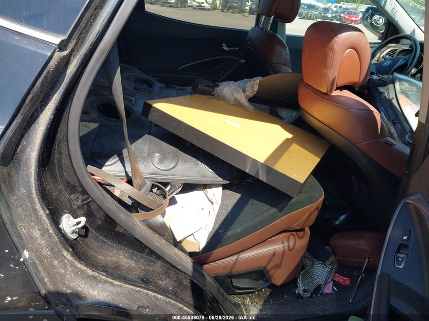 2013 HYUNDAI SANTA FE auction photo 8
