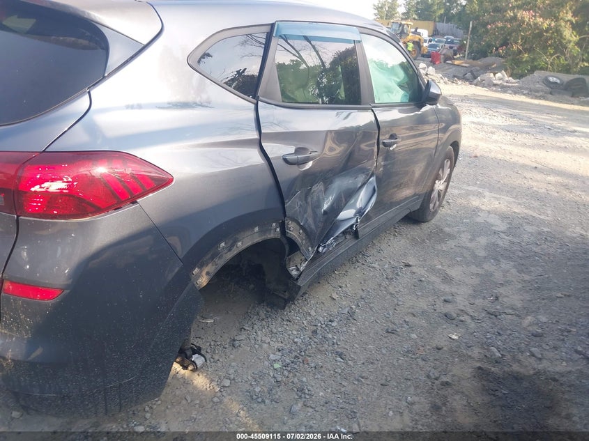 2019 HYUNDAI TUCSON auction photo 6