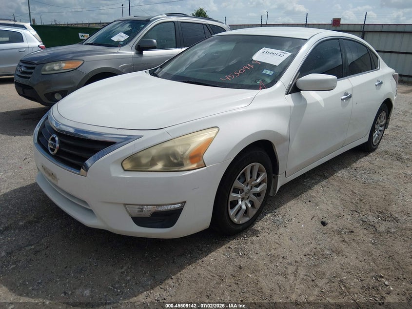 2015 Nissan Altima 2.5 S 1N4AL3AP4FN402937 photo 1