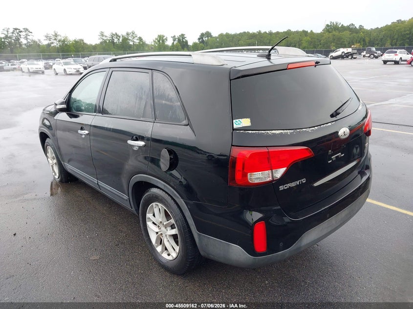2014 KIA SORENTO auction photo 3