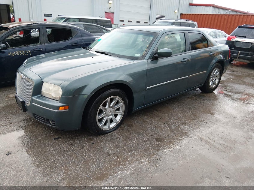 2006 CHRYSLER 300 auction photo 2