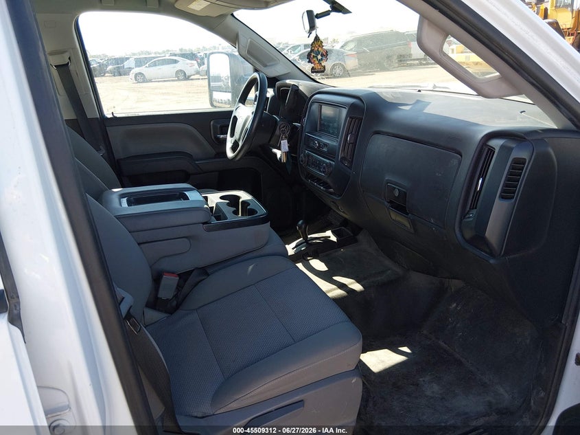 2018 CHEVROLET SILVERADO 2500HD auction photo 5