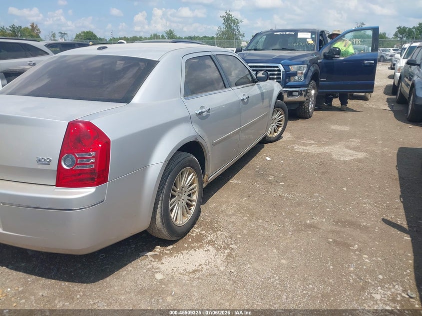 CHRYSLER 300 2010 VIN 2C3CA5CV9AH180272